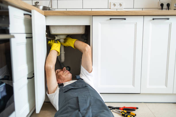 Best Faucet Repair  in Willard, OH